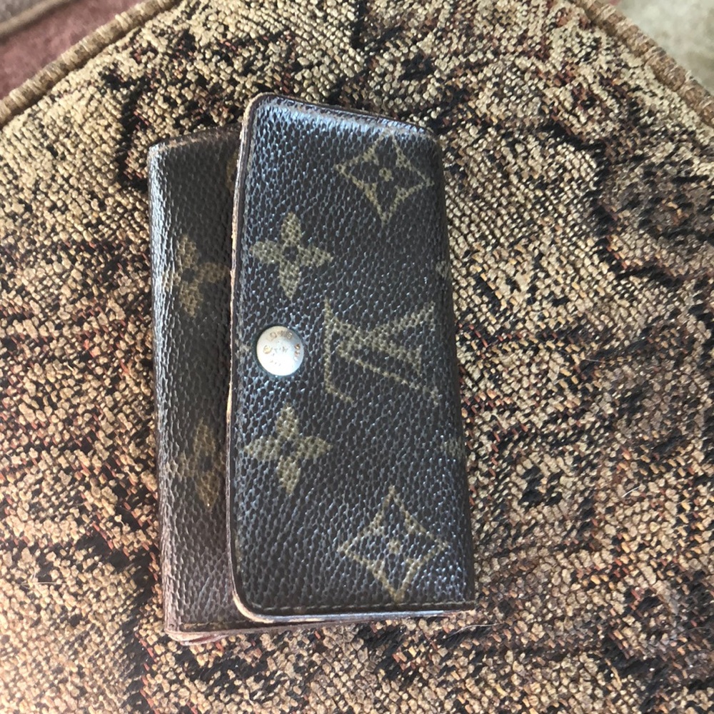 Genuine Louis Vuitton key fob card case